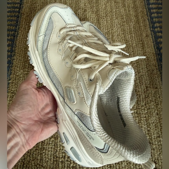 Skechers D’Lites Hands Free Slip-in Sneakers - Picture 8 of 10